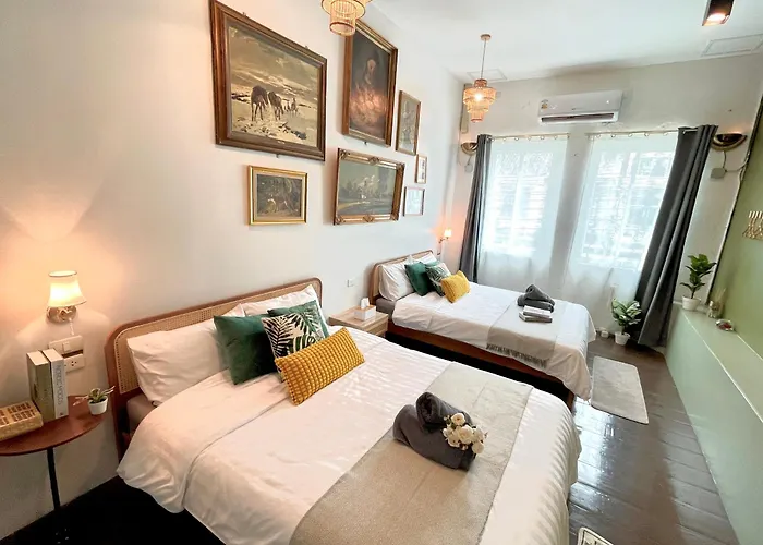 Apartment Nawa House,entire House, Near Grand Palace Bangkok